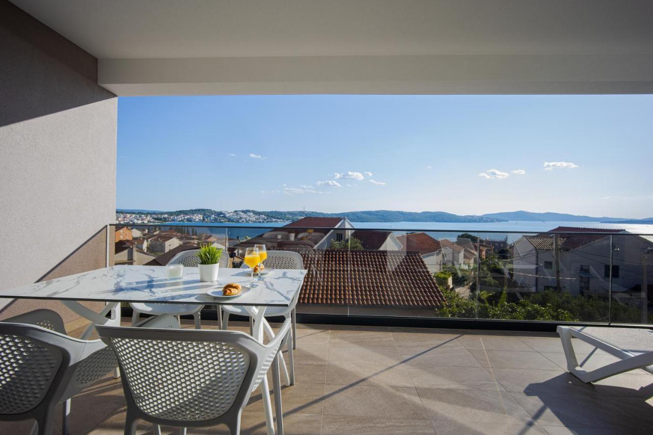 Adriatic Garden Apartments Okrug Gornji Exteriör bild